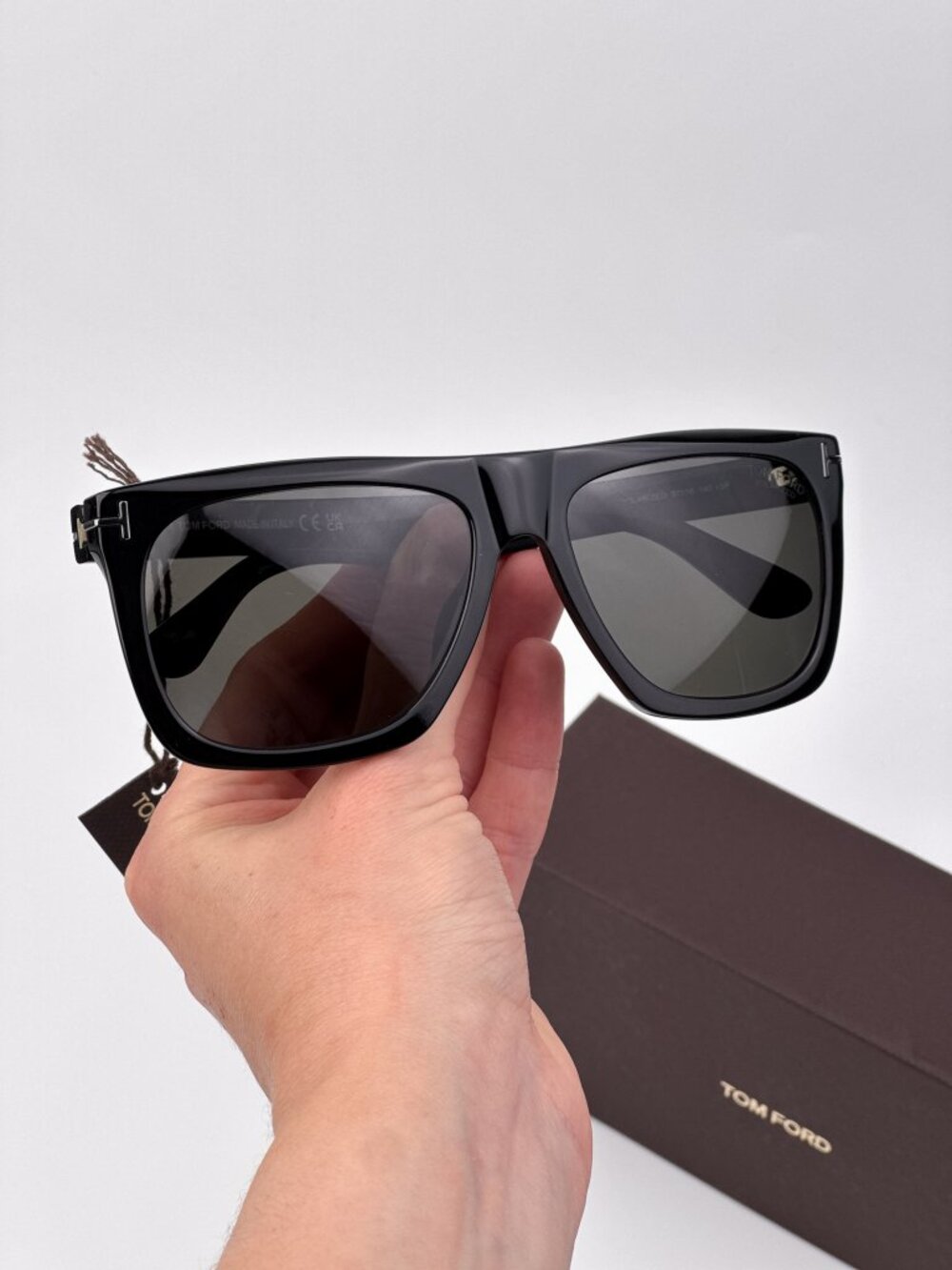 Tom Ford MORGAN FT0513-N 01D Sunglasses 0Shiny Black Square Frame Grey Polarized